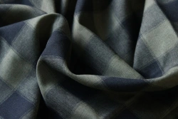 Semi-sheer worsted worsted suit fabric Article No. 06c22c-DYA, colour 251-61