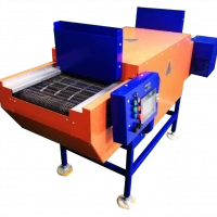 Pass-through furnace for melting solder paste