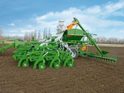 Seeder DMC 9000 Super with traversing arm