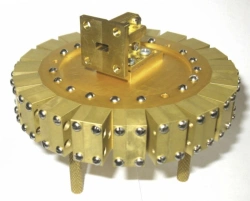 Ka wavelength range power amplifier