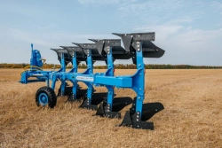 PERESVET PON-4+1 mounted reversible plough and its modifications: PERESVET PON-4+1 mounted reversible plough RZZ.14.00.000-01