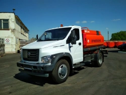 Tank truck ??-4,9 (4693B1) on chassis GAZ-C41R11, (13), (31), (33)