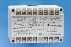 Three-phase current voltage measuring converter E4855