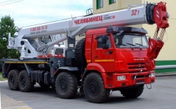 Truck crane ??-55733 of modification 6929V8-2 (with the use of the cab ??-55732?1.92.00.000 or ??-65717?5.92.00.000) on the base