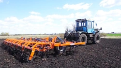 Combined seedbed cultivator KPK-9