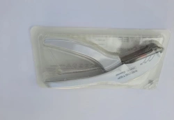 Disposable sterile skin stapler MEDSTEP Skinner containing 35 staples type W2.