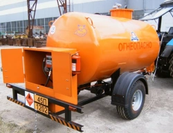 Utility vehicle Semi-trailer tractor model TZ-4,2 (Refuelling truck) 4,2 m.cu. capacity.