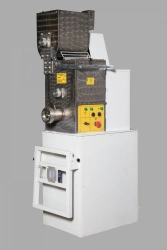 PMI02.00.00.00.00.000 Double hopper pasta press PMI02