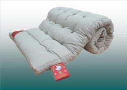 Cotton wool mattress made of cotton fabrics with cotton wool filling