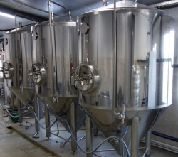 Cylindro-conical tank CKT, capacity 50-100000 litres (0,05-100 cubic metres), manufactured according to TU 5131-003-53838447-201