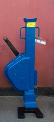 Rack and pinion jack DR-10