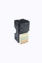 Analogue output module PRO100-AO-161 of programmable logic controller type UZOLA PRO100