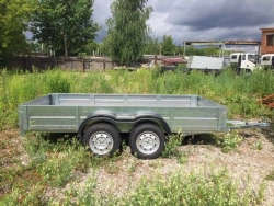 Flatbed biaxial trailer for passenger car, model 301996-04
