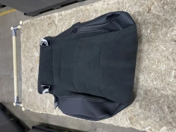 Skoda Kodiaq second row right seat cushion upholstery 562885406*, where * is a symbol representing a design feature of the part.