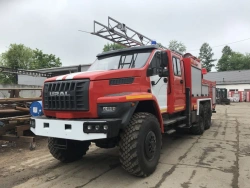 Fire tanker truck with ladder ACL 2,5...6,0-40, -40/4, -50 (17... 30) (4320), type 4344-08, modifications 4344A7-10 on chassis o