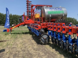 Plant feeder (feeder, applicator) "LIKVILAIRUS"