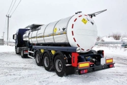 Semi-trailer tank-trailer PPTSKh-968810-32 for transporting chemicals