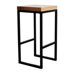 Metal-framed Loft Chair