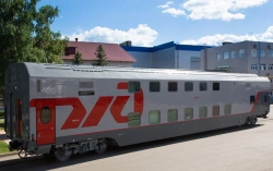 Passenger double-deck compartment compartment staff car with sleeping places of model 61-4472.01.