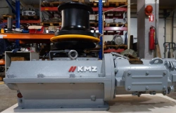 Anchor-mooring spike with electric drive YASHR2