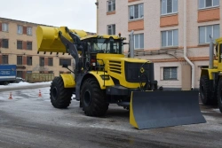 KIROVETS K-708UDM
