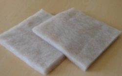 Nonwoven thermally bonded fabric Shelter® Kemel with a surface density not exceeding 150 g/m2.