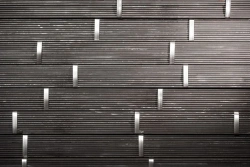 Hot-rolled alloyed flat products in sheets, width 600 mm and more, thickness less than 4.75 mm.