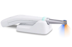 Dental photoactivator for polymerisation of composite filling materials. Model "Estus Light" (WITH BLUE FILLING MATERIALS).