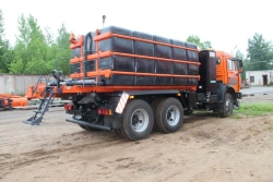MKDU-2GM combined road sweeping machine based on KAMAZ-65115-37 chassis