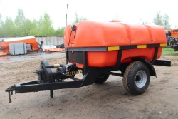 Trailed sweeper PUM-4