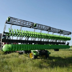 Carbon D 8500 disc harrow