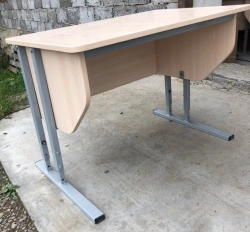 Writing desk on metal frame