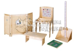 Set "Hospital" (screen, rostomer, ophthalmologist's table, couch, scales).