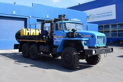 Unit for dewaxing (ADPM), UZST brand, type UZST01, modification 6891-16 on Ural 4320-60 chassis.