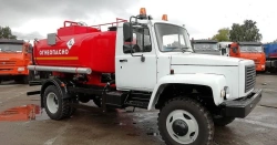 Motor vehicles for the carriage of petroleum products - fuel tanker type 47121, modification 47121P on the base of G chassis