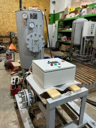 Ship tank type DT-PE-200/6-V heater