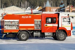 Fire tank truck ??-5,0-40, type 58816T, modification ?? 5,0-40 (53605), on chassis KAMAZ-53605-A5.