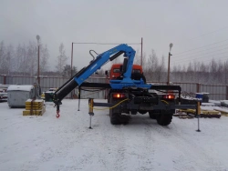 Special purpose vehicle with KMA type hydraulic loading crane on the basis of KAMAZ 43118 and its modifications 41K02N-UL