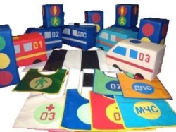 Children's play set for learning traffic rules