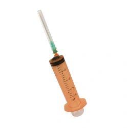 Single-use three-detail sterile injecting syringe with Luer tip, light-protected, 19 ml capacity with needle