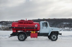 Motor vehicles for transportation of petroleum products (tank truck) type 47120, modification 47120U on the basis of GAZ 33086 c