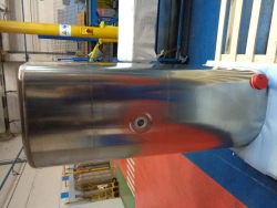 Semi-rectangular fuel tank 710 mm, 650 l