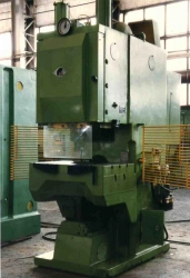 Single crank open single-acting non-sloping presses KE1430