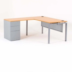 Table 220 trade mark Home Evolution