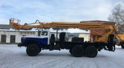 Truck hoist model APT-30 on chassis URAL 4320-1951