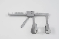 VZ-R-14 Rack-and-pinion expander for thoracic cavity with mirror flow from 0 to 165 mm.