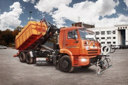 Combined road sweeping machine SOKOL