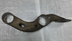 Cast suspension arm 90431-2912030-10