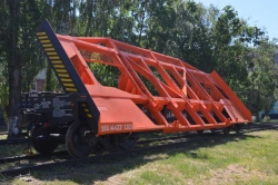 Flat wagon for flat-rolled steel sheets model 13-9874