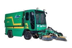 Municipal vacuum machine MK-1500M2 for vacuum cleaning of surfaces with hard covering (pavements, roads, adjacent terraces).
